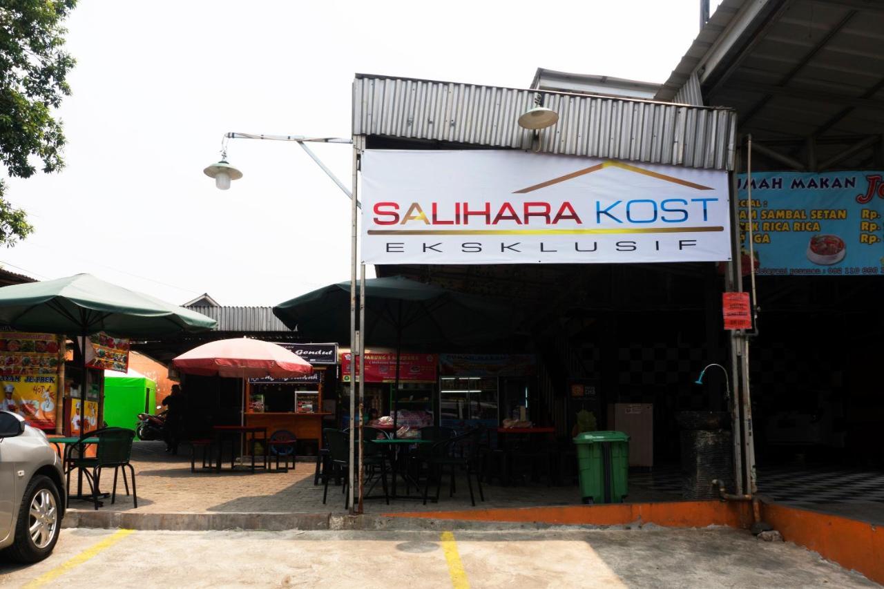 Salihara Kost Hotell Jakarta Exteriör bild